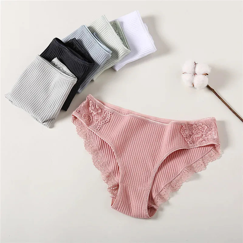 Our finetoo 3Pcs/set Women Cotton Panties M-2XL Low-Rise Underwear Trendy Patchwork Lace Briefs Female Soft Underpants Lingerie
