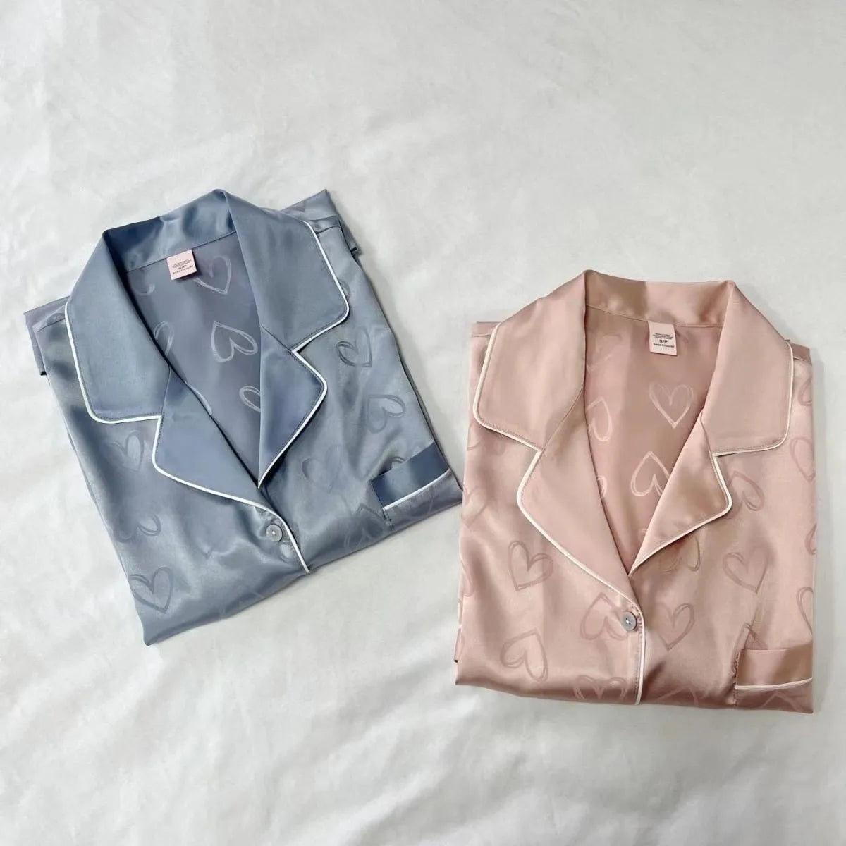 Our ice Silk luxury Pajamas For Women's Long Sleeves Sleepwear Pajamas Home wear