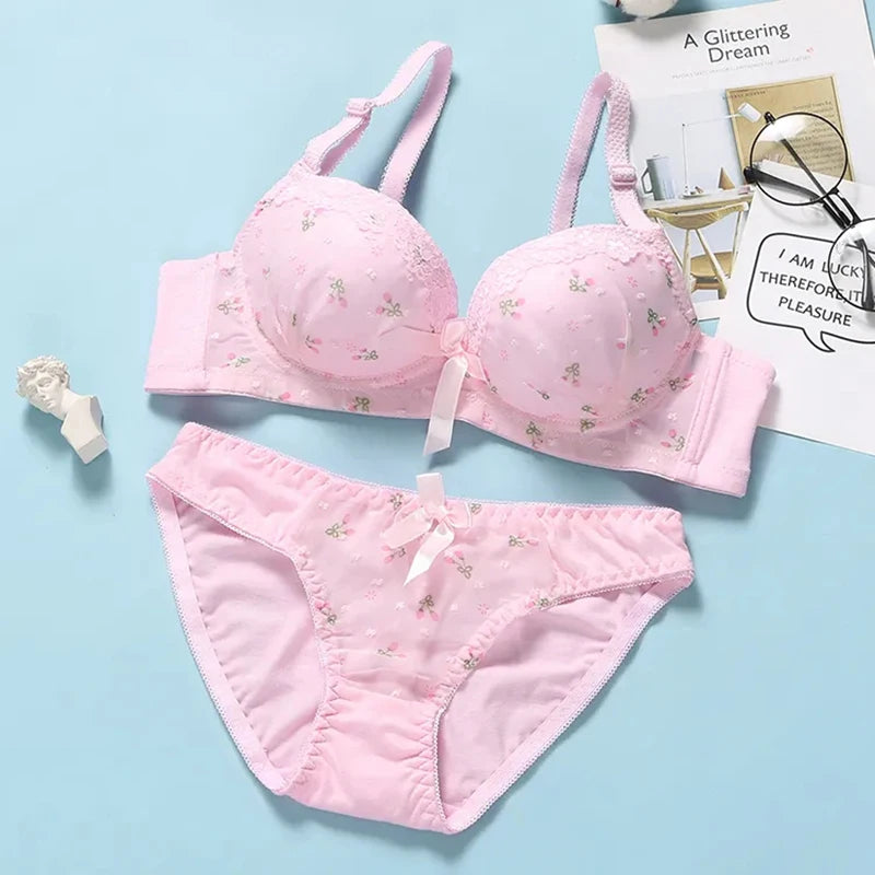 Our Teen Girl Bra Pink Kawaii Lace Floral Bras Push Up Bralette Wireless Underwear Seamless Brassiere Student Lingerie Cute 75 A B