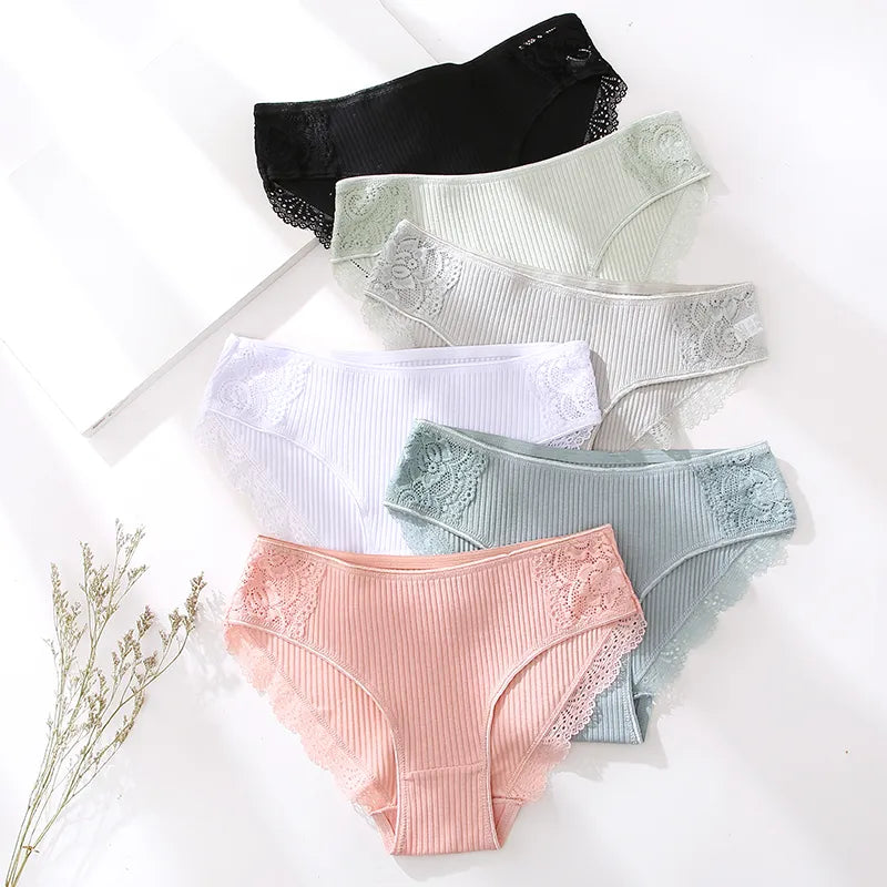 Our 3PCS Cotton Underwear Women's Panties Set Comfort Underpants Floral Lace Briefs For Woman Sexy Low-Rise Panties Intimates