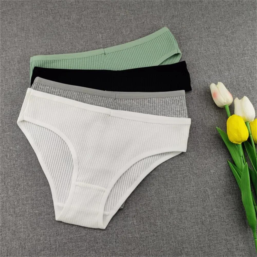 Our Fabia cheeky and hipster 3Pcs/Pack M-XXL Simple Ribbed Cotton Briefs Women Pack Plus Size Sexy Panties Ladies Comfortable Underwear Lingerie