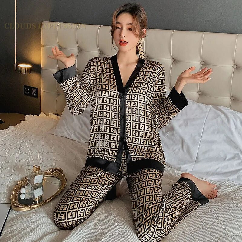 Our luxury woman classic thin Silk Pajama Sets Sexy Home wear Women's Casual Luxury Pajamas Thin Pajamas Female Sleepwear