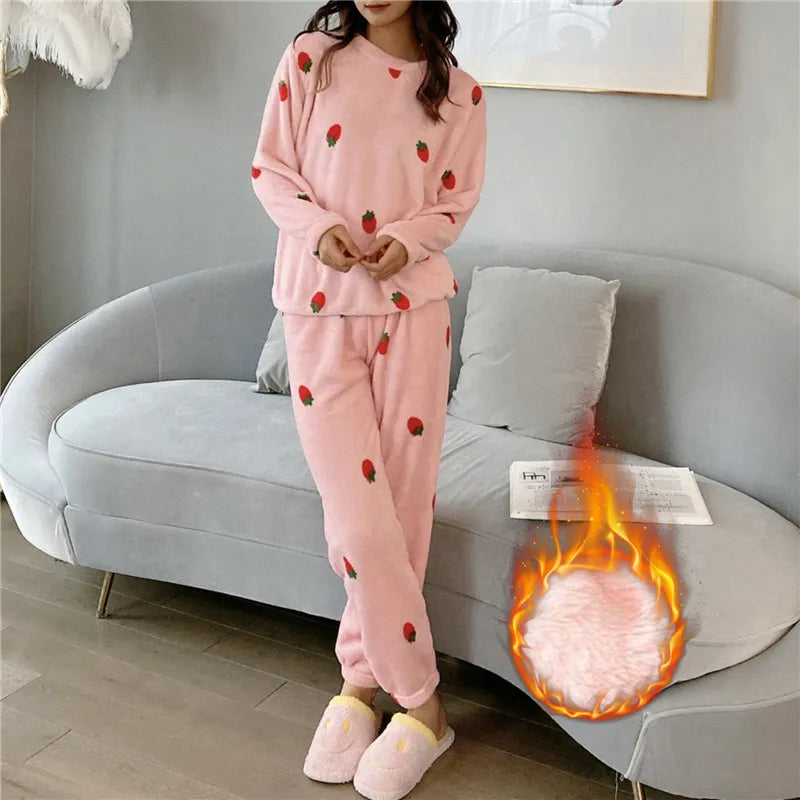 Puiman Women Pajamas Sets Autumn Winter Warm Flannel Strawberry Coral Long Sleeve Girls Sleepwear Casual Fleece Pajamas Home wear