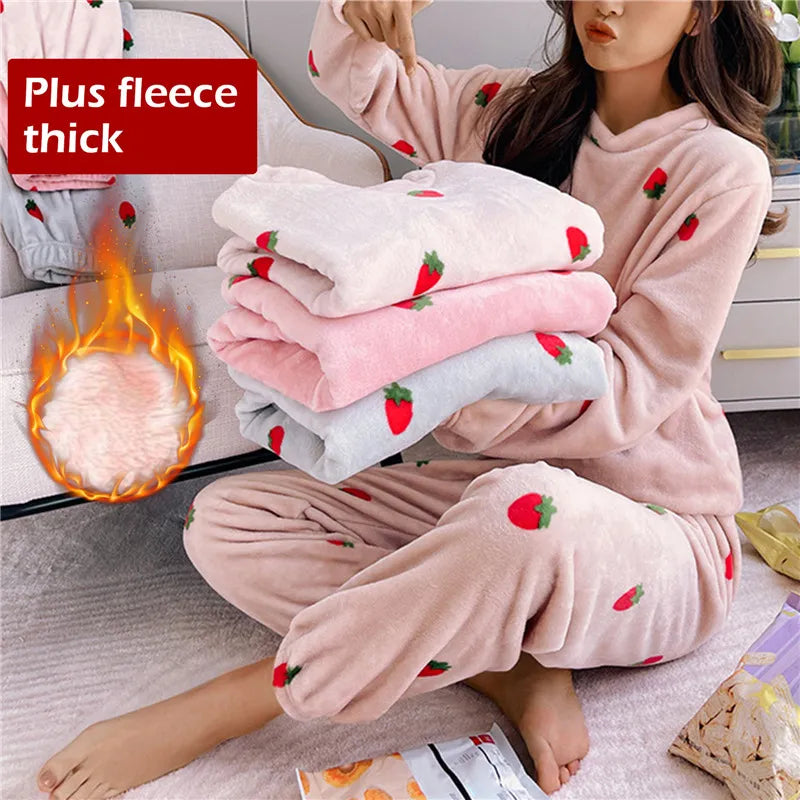 Puiman Women Pajamas Sets Autumn Winter Warm Flannel Strawberry Coral Long Sleeve Girls Sleepwear Casual Fleece Pajamas Home wear